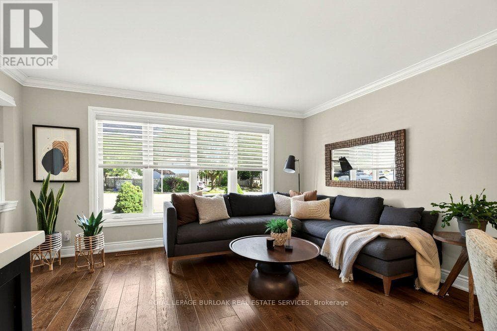 Photo of 1346 ROYLEN ROAD
