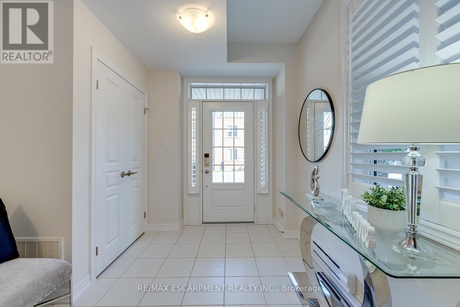 Photo of 393 GRANTHAM COMMON