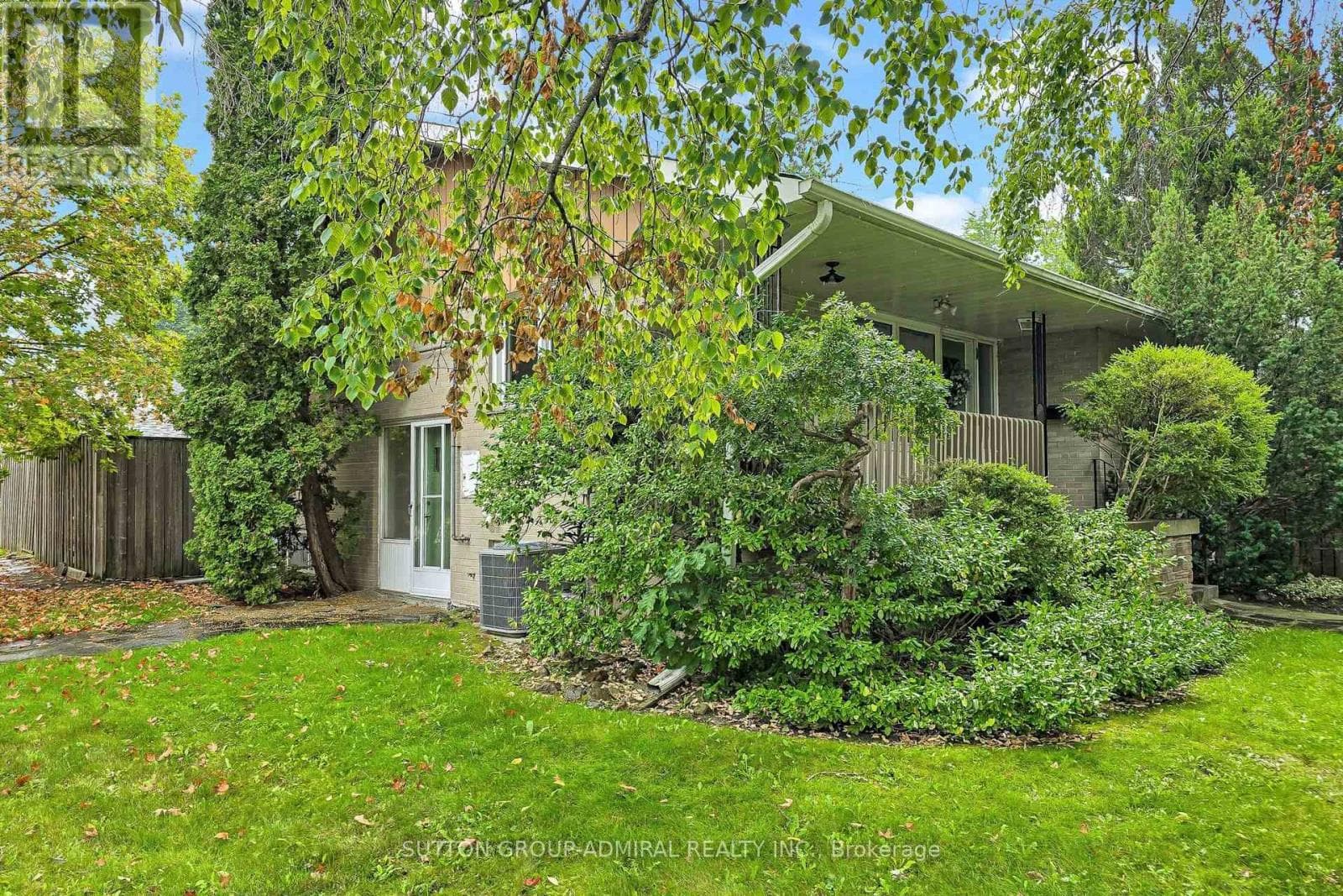 Photo of 49 TALBOT ROAD
