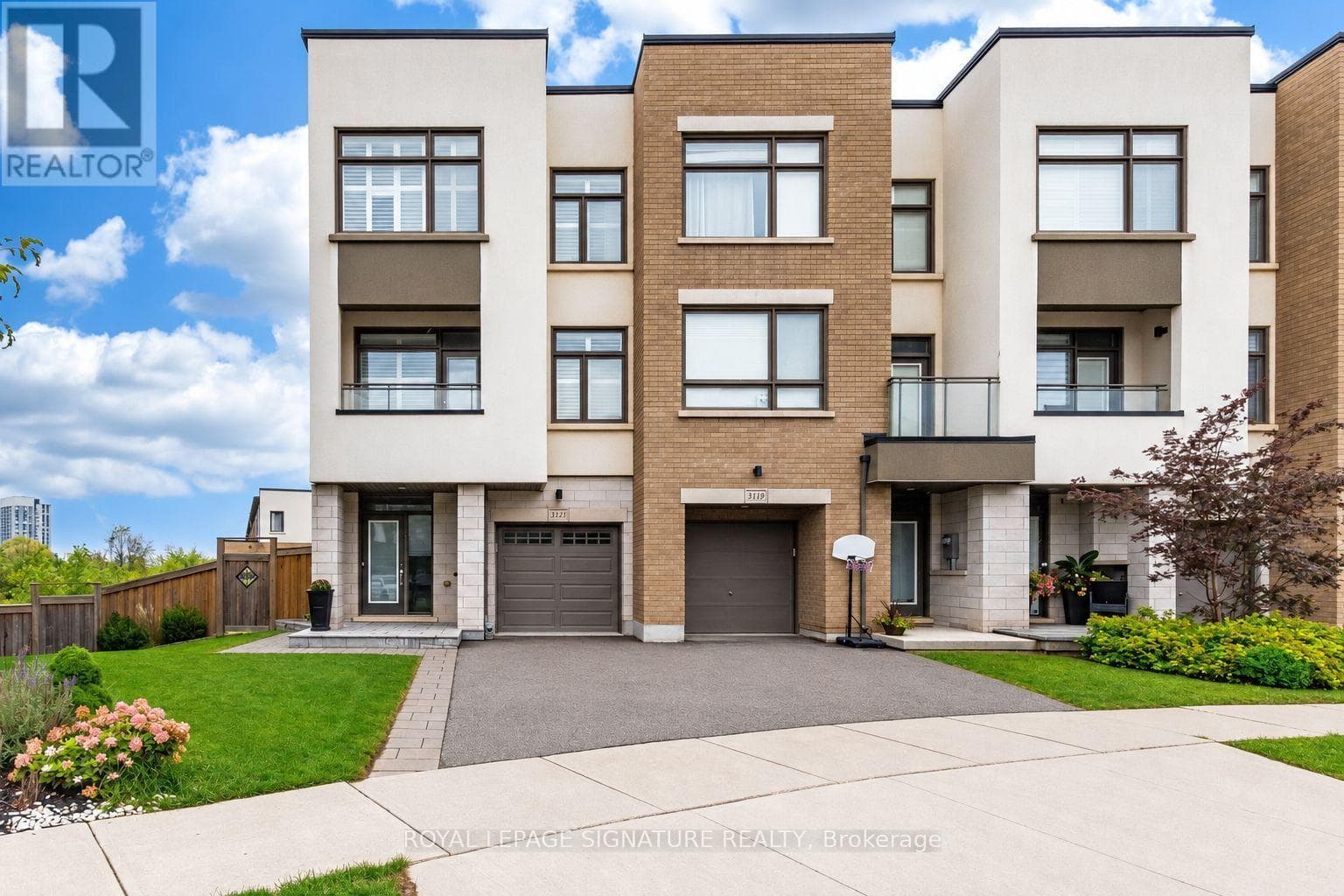Photo of 3121 MINTWOOD CIRCLE
