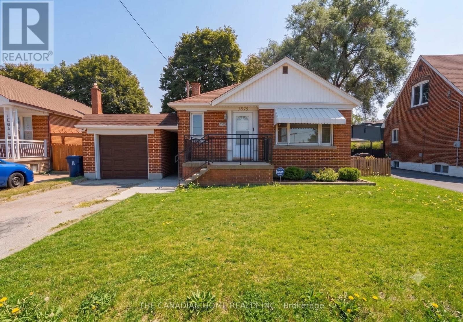 Photo of 1373 PHARMACY AVENUE