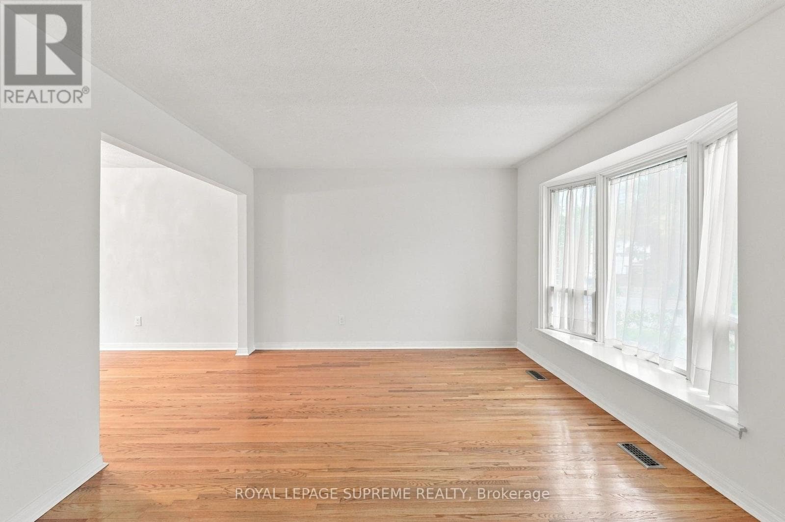 Photo of 129 BRIARSCROSS BOULEVARD