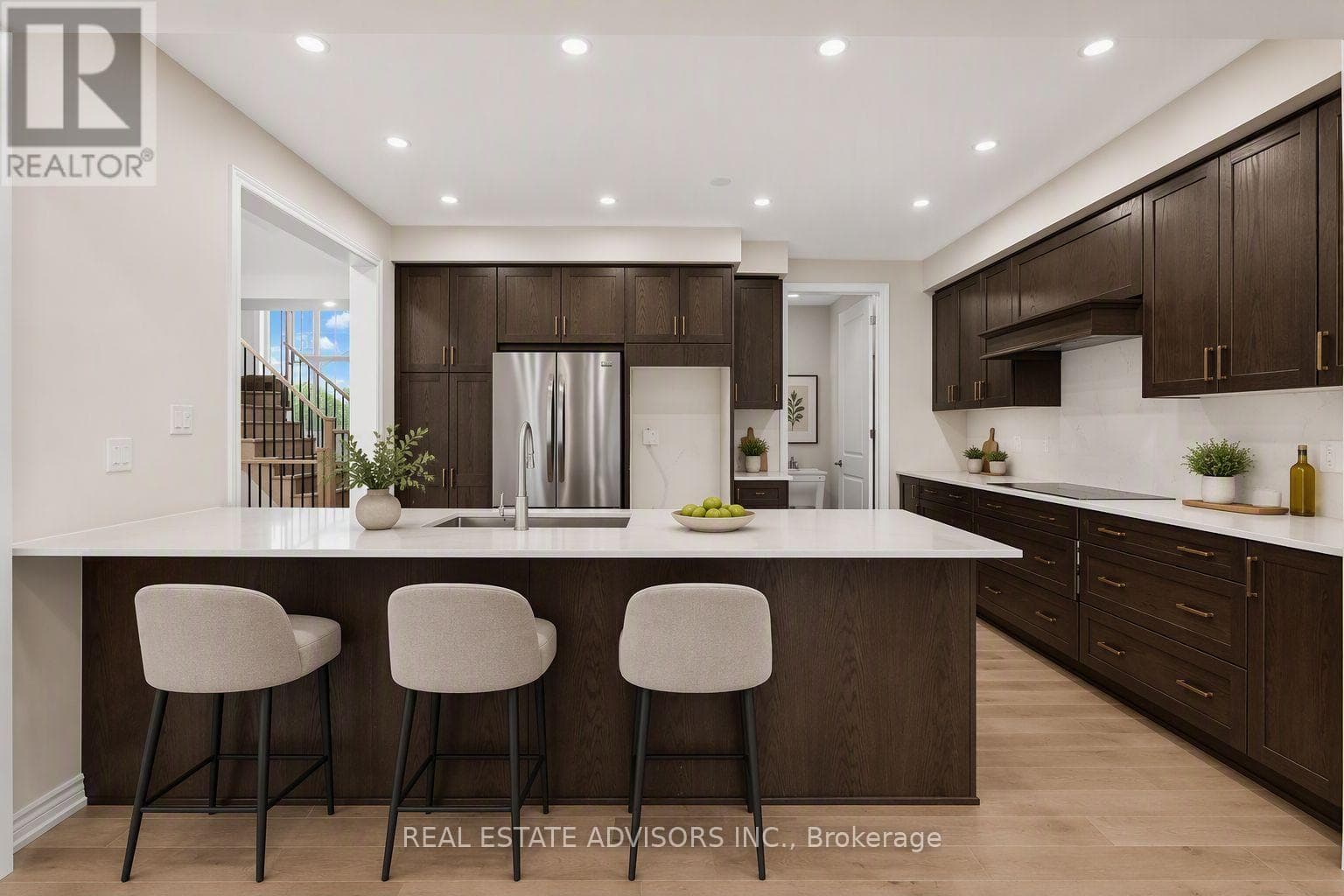 Photo of 574 QUEEN MARY DRIVE