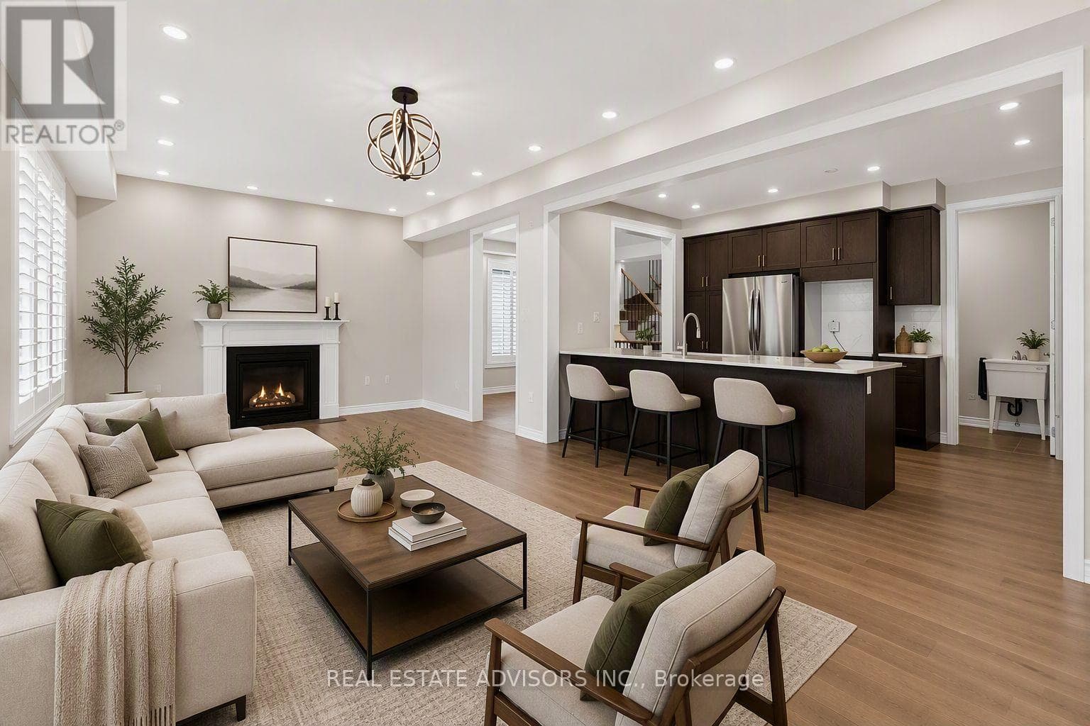 Photo of 574 QUEEN MARY DRIVE