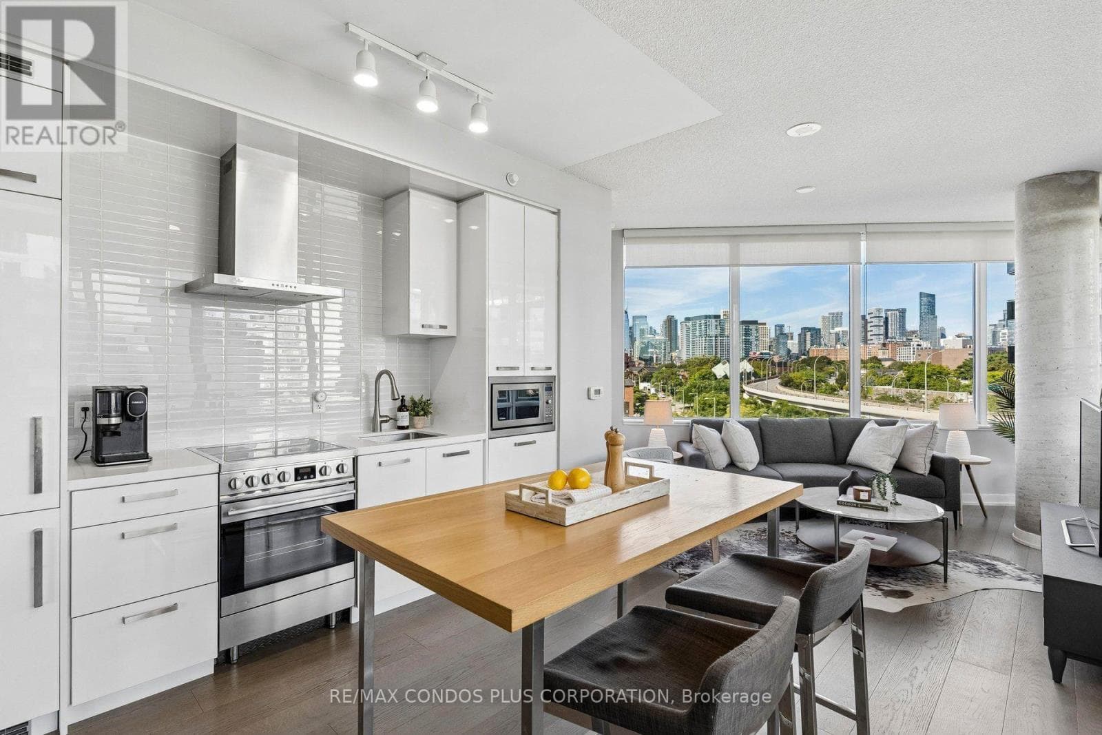 Photo of N405 - 120 BAYVIEW AVENUE