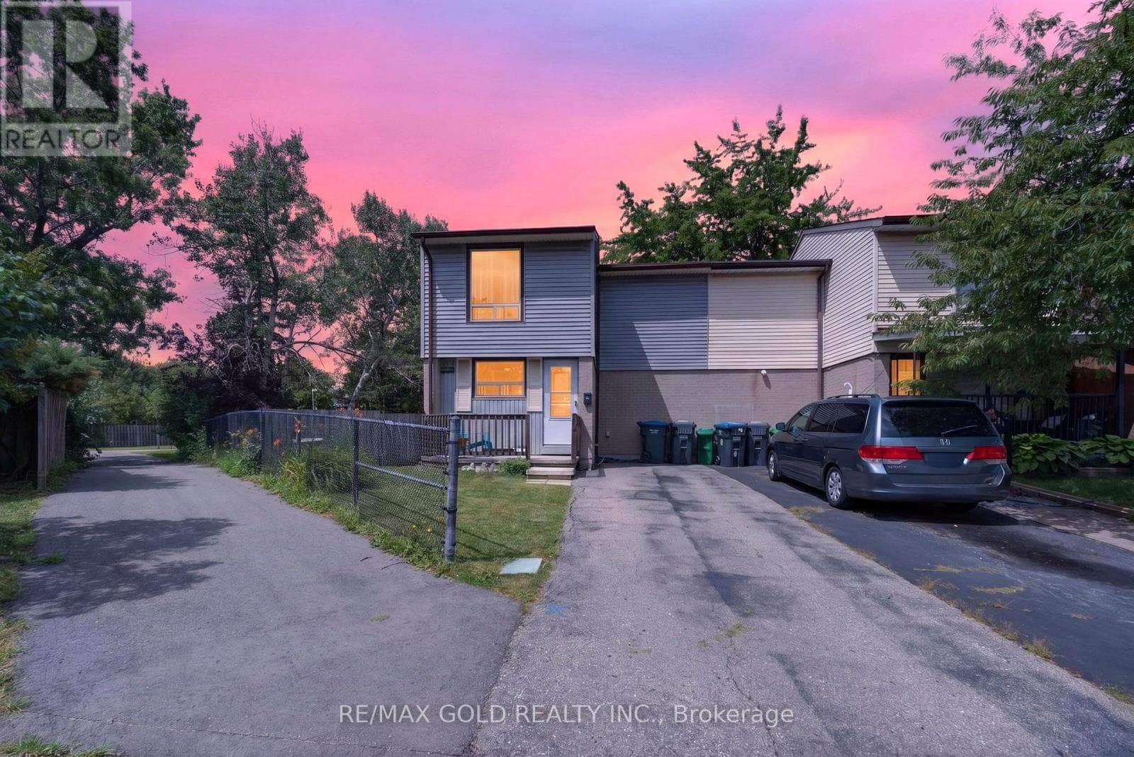 Photo of 13 GOLD PINE COURT