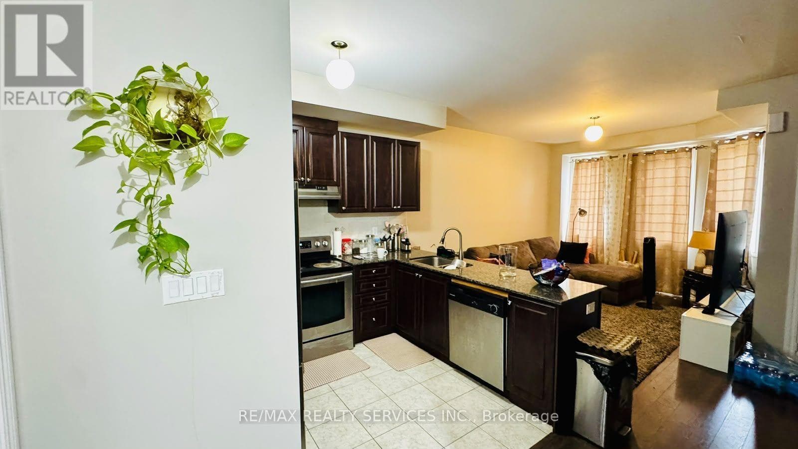 Photo of 8 RABBIT RUN WAY