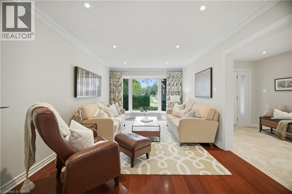 Photo of 2796 TEAK Crescent