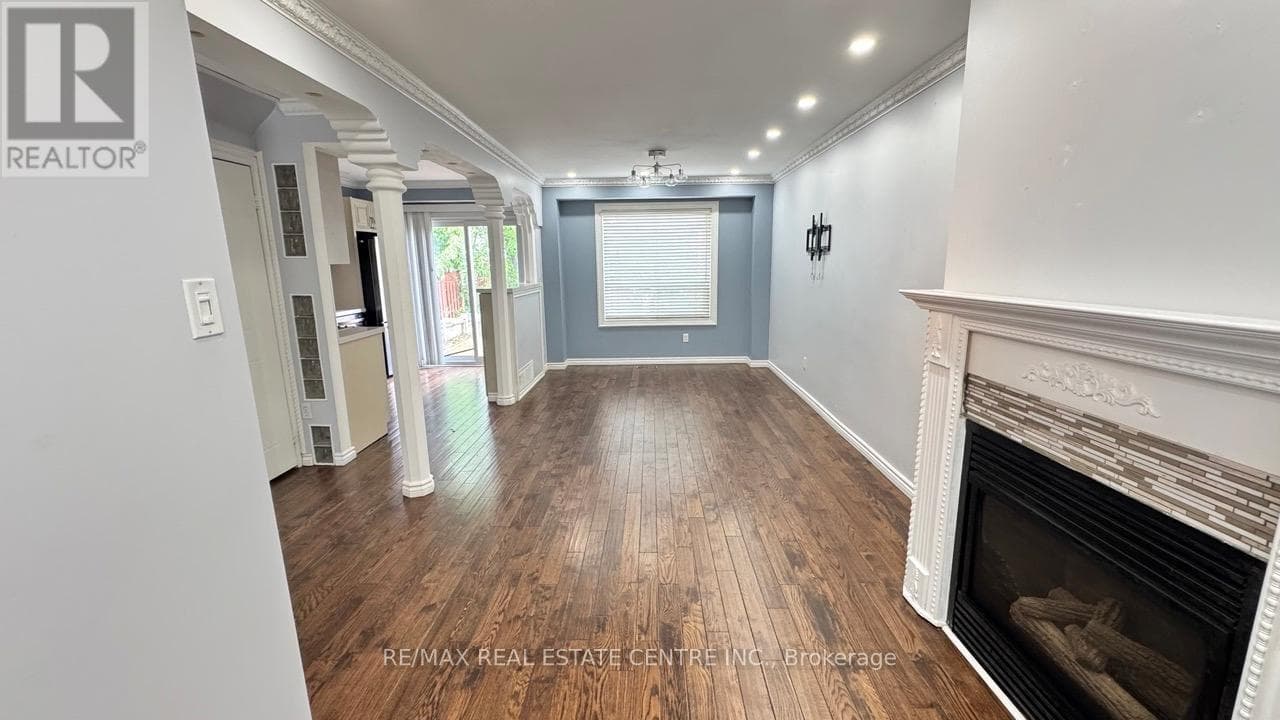 Photo of 16 NECTARINE CRESCENT