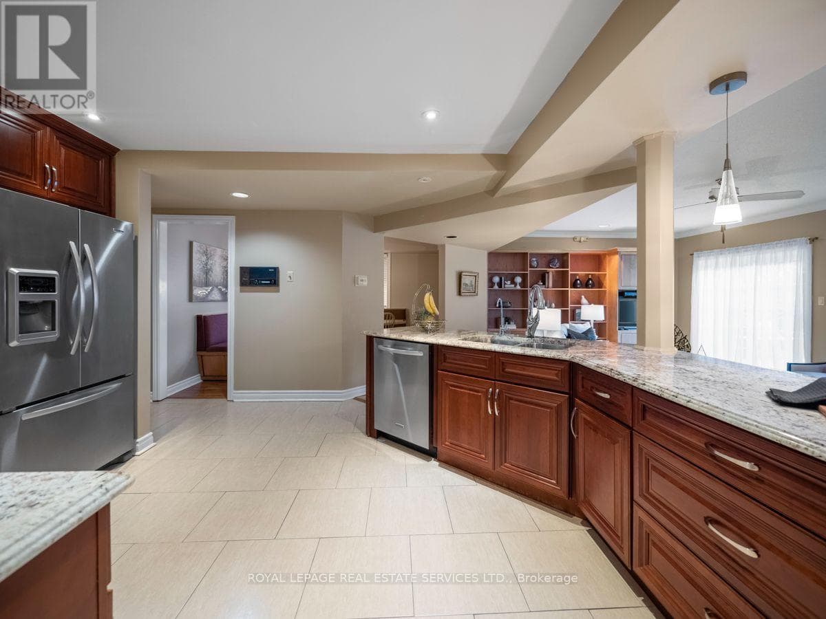 Photo of 1494 ISLINGTON AVENUE