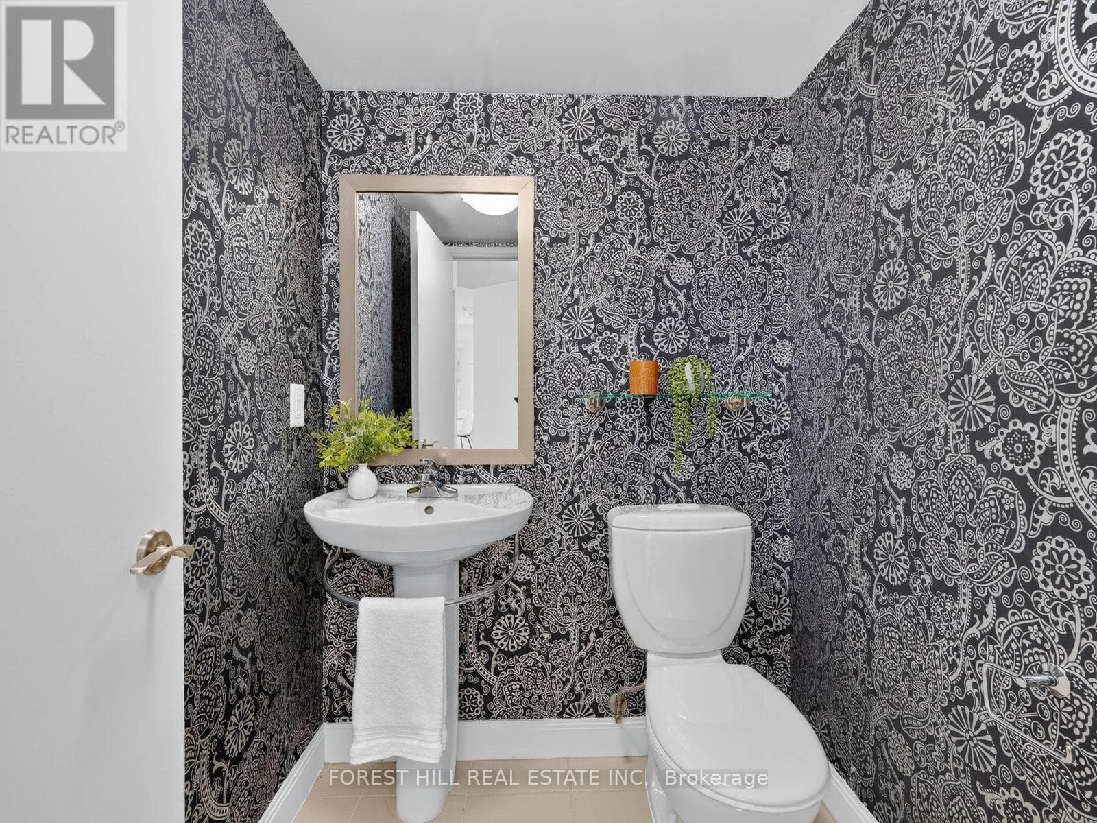 Photo of 1611 - 2191 YONGE STREET