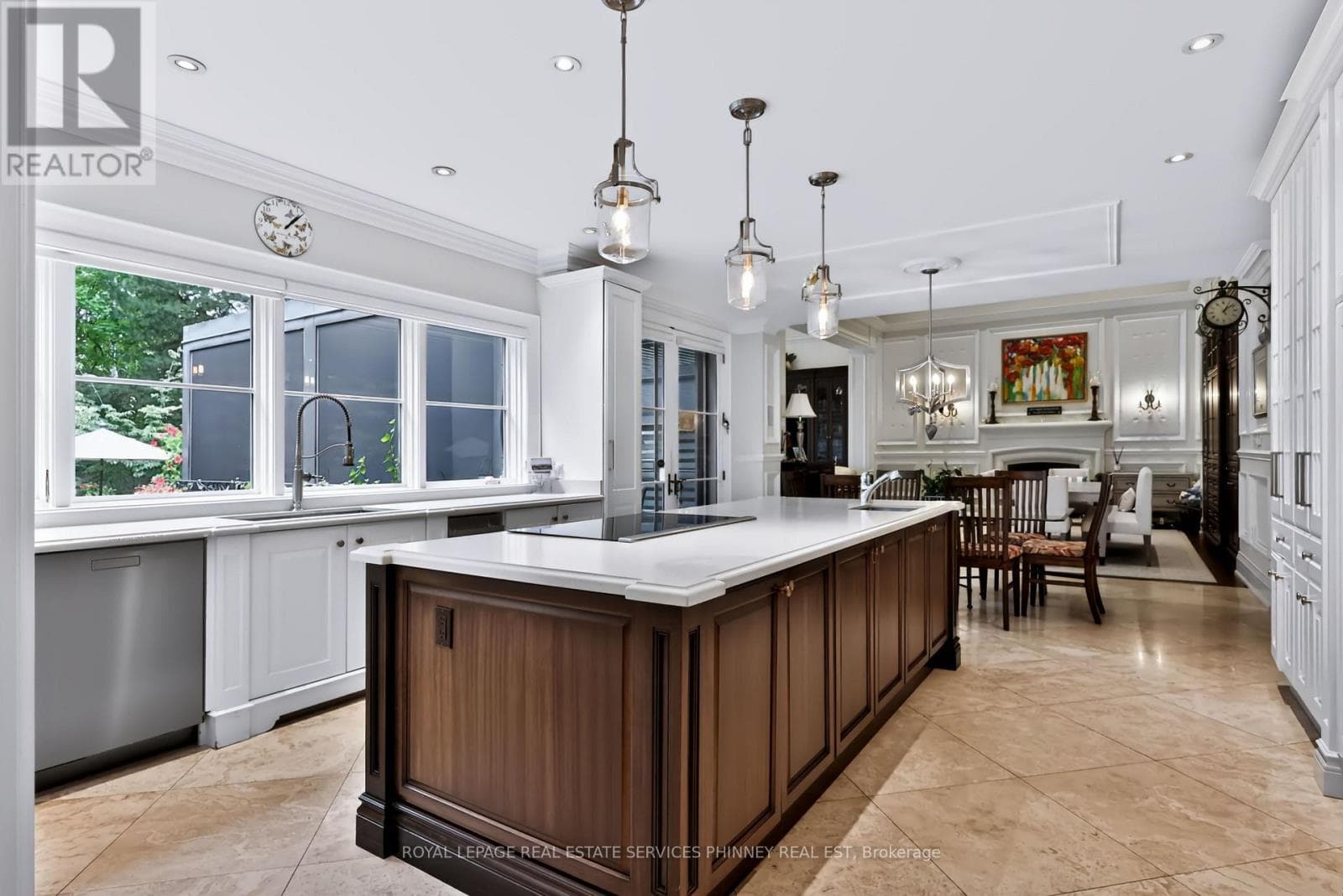 Photo of 541 ARROWHEAD ROAD