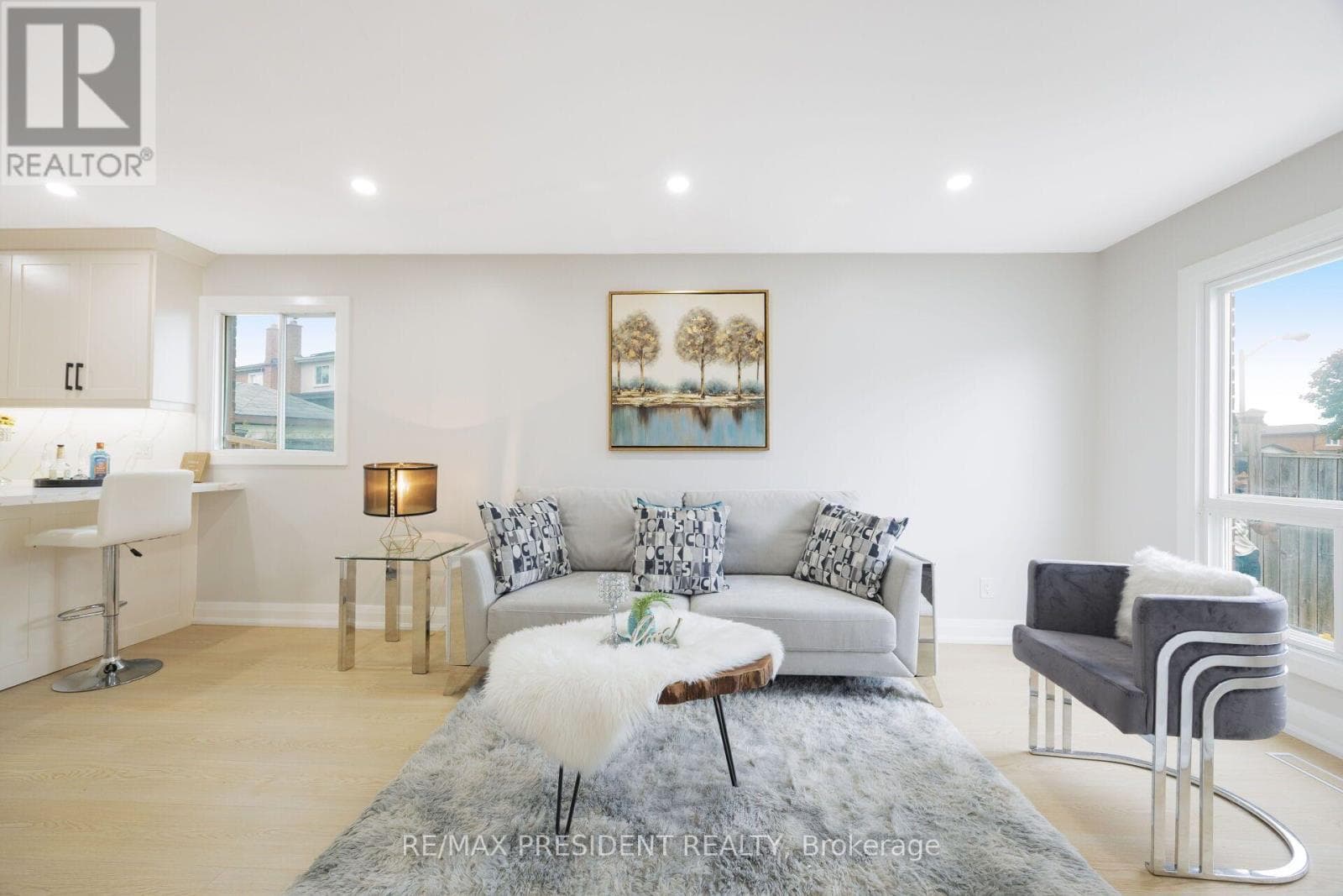 Photo of 5 SIMMONS BOULEVARD