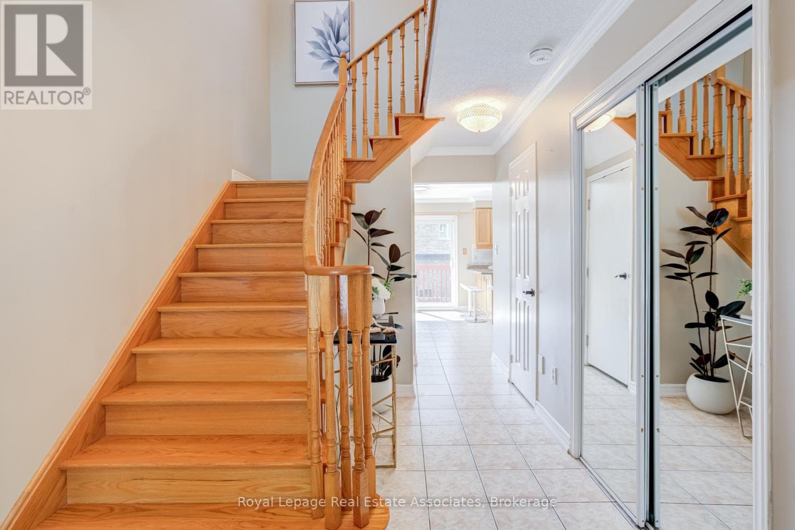 Photo of 5453 MIDDLEPORT CRESCENT