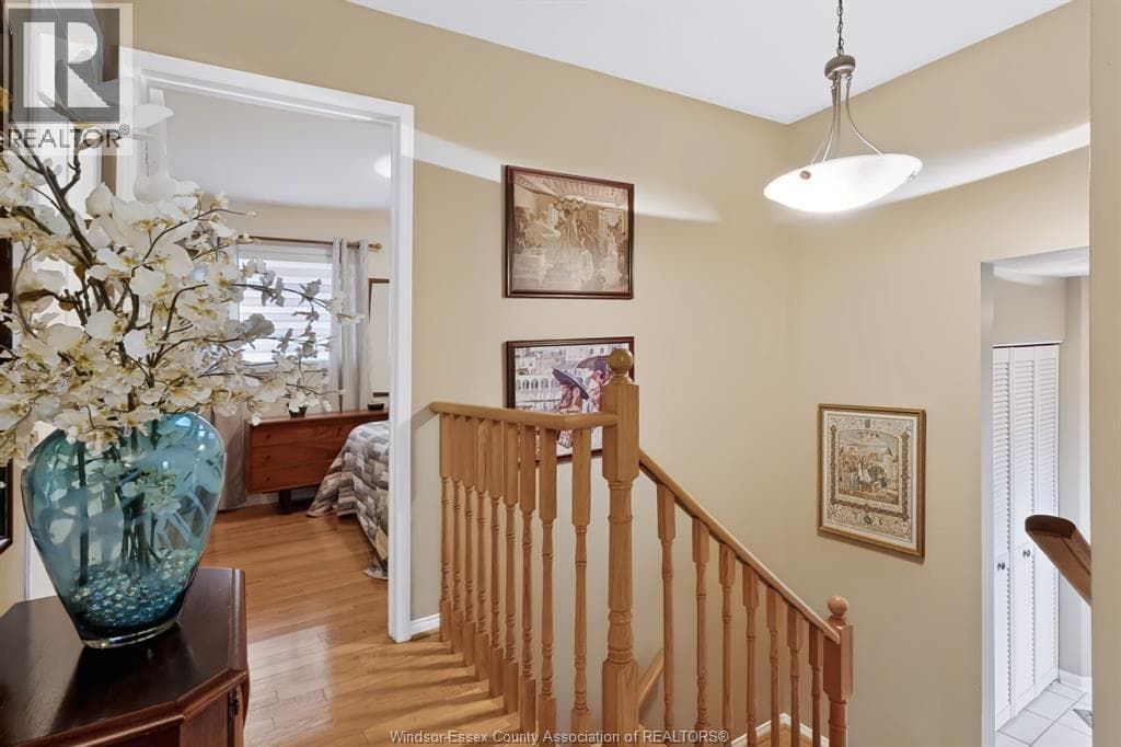 Photo of 43 SPRINGVIEW DRIVE