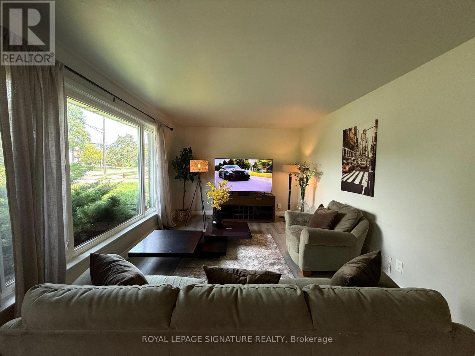 Photo of 1350 REBECCA STREET