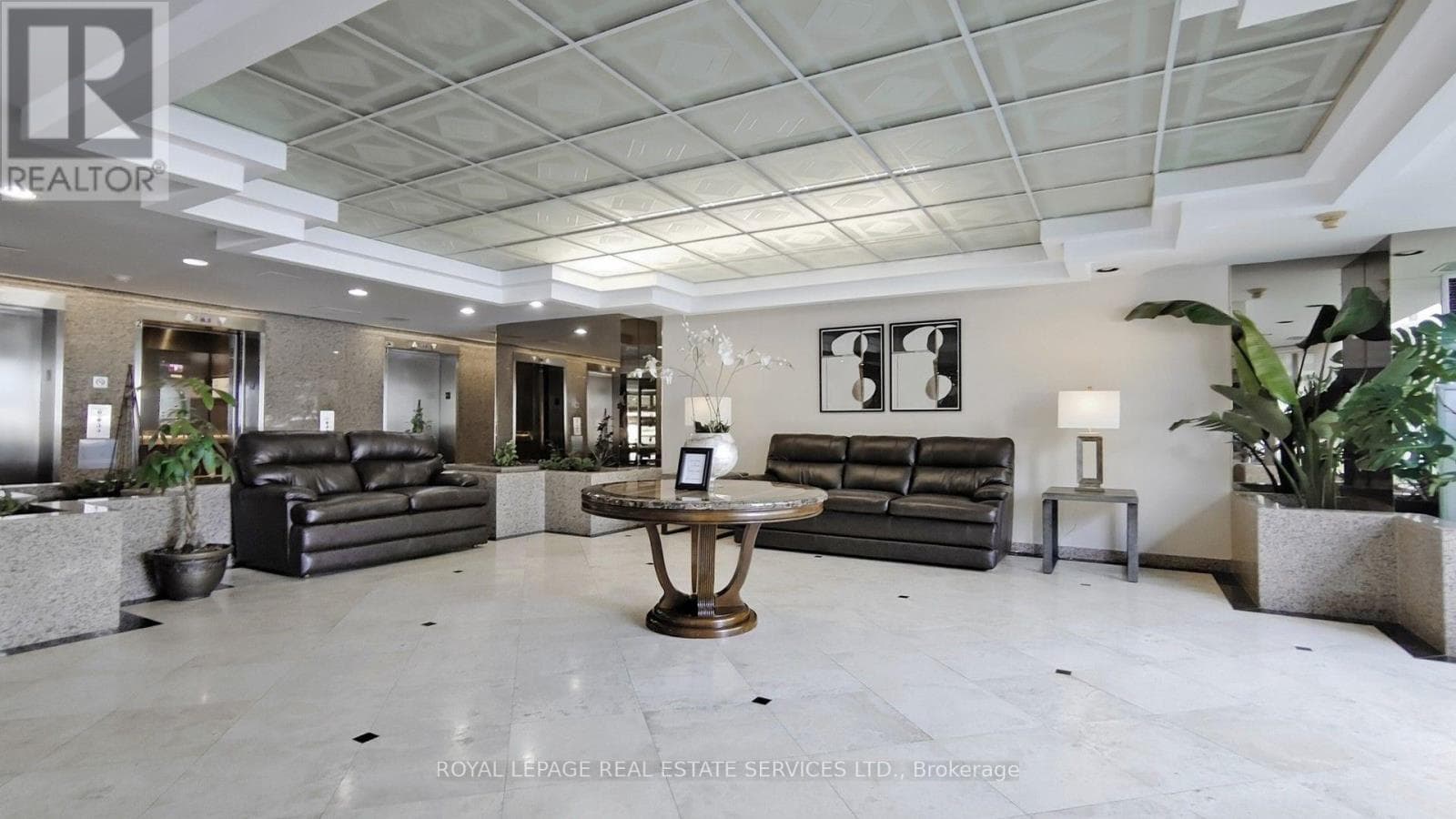 Photo of 2010 - 400 WEBB DRIVE