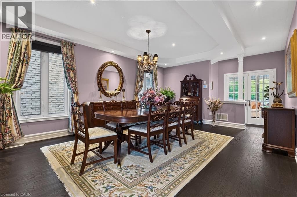 Photo of 360 HOLMES Crescent