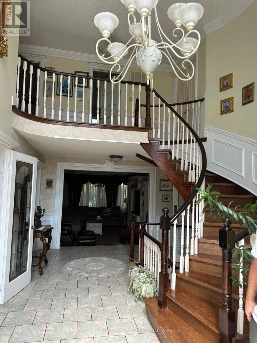 Photo of 4 NOTTINGHAM CRESCENT
