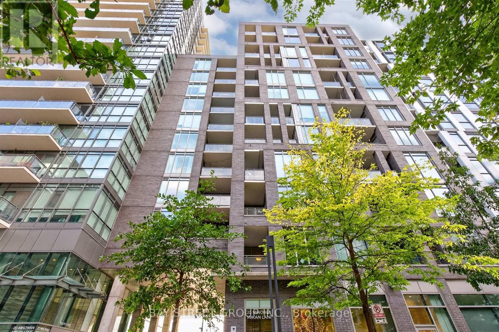 Photo of 211 - 20 MINOWAN MIIKAN LANE W