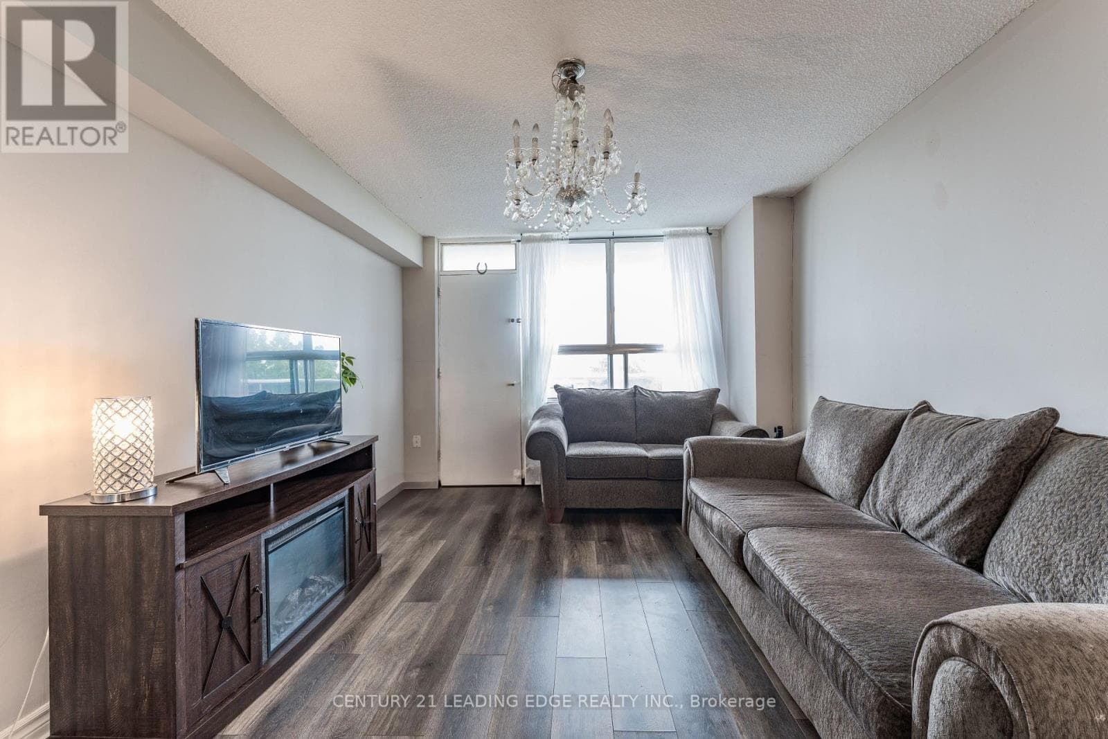 Photo of 611 - 940 CALEDONIA ROAD