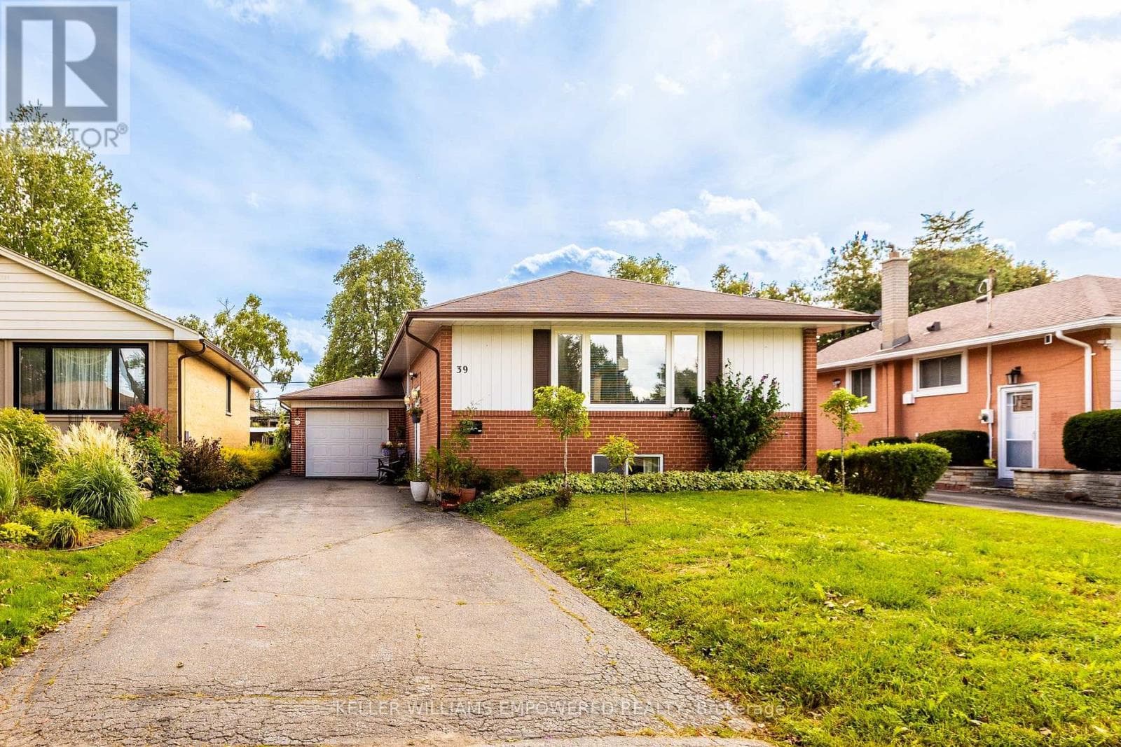 Photo of 39 CHECKENDON DRIVE