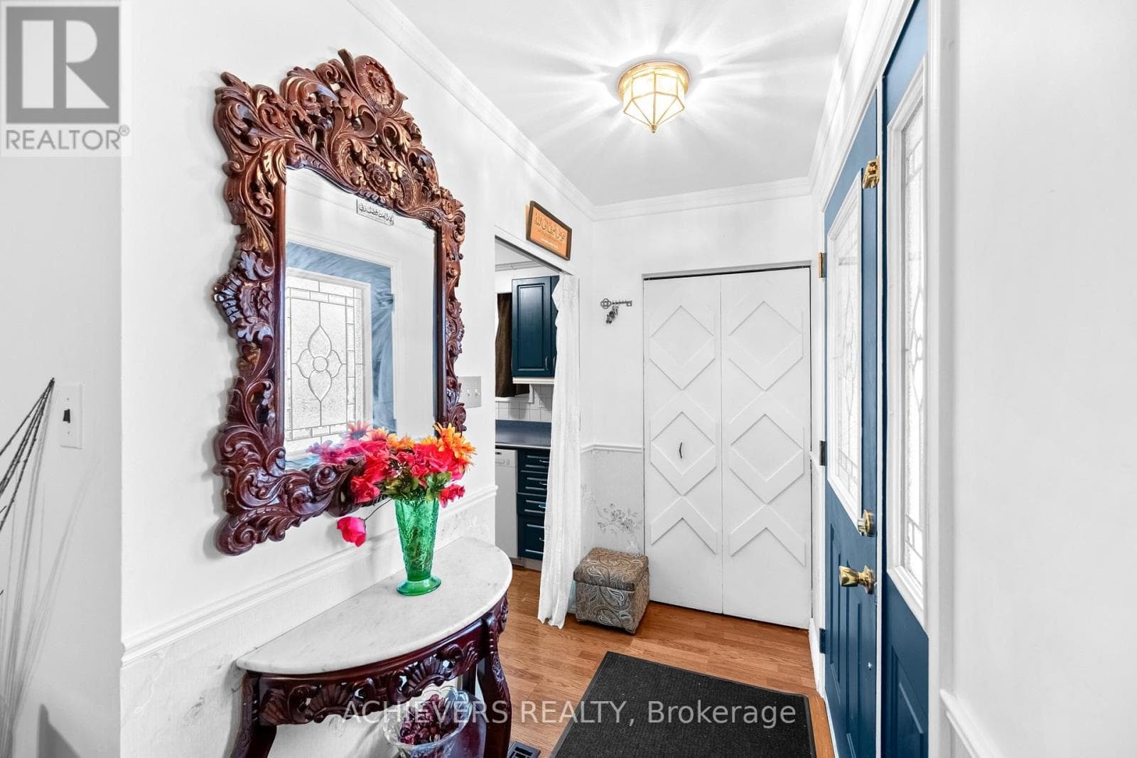 Photo of 39 DANESBURY CRESCENT