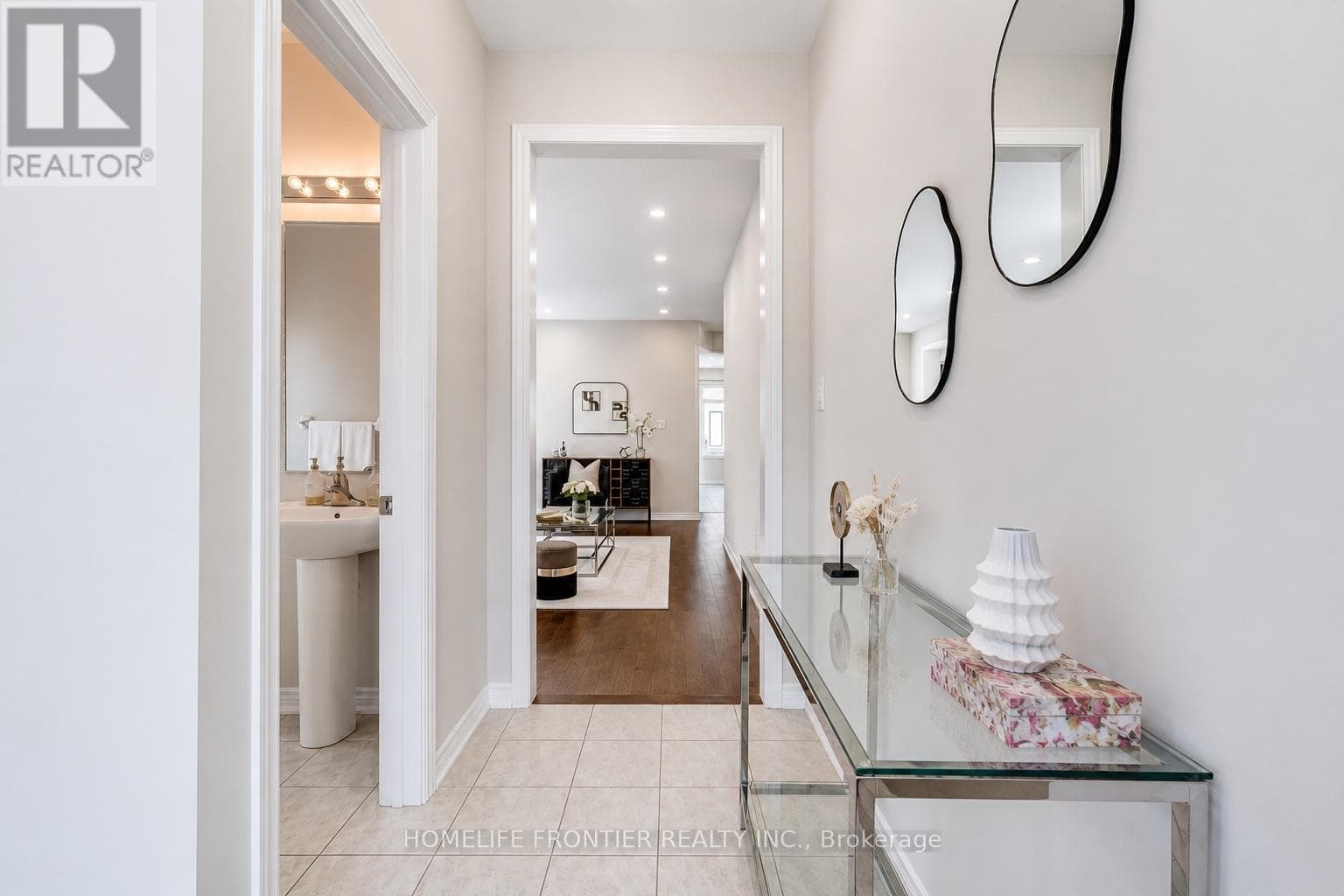 Photo of 879 PLUM PLACE