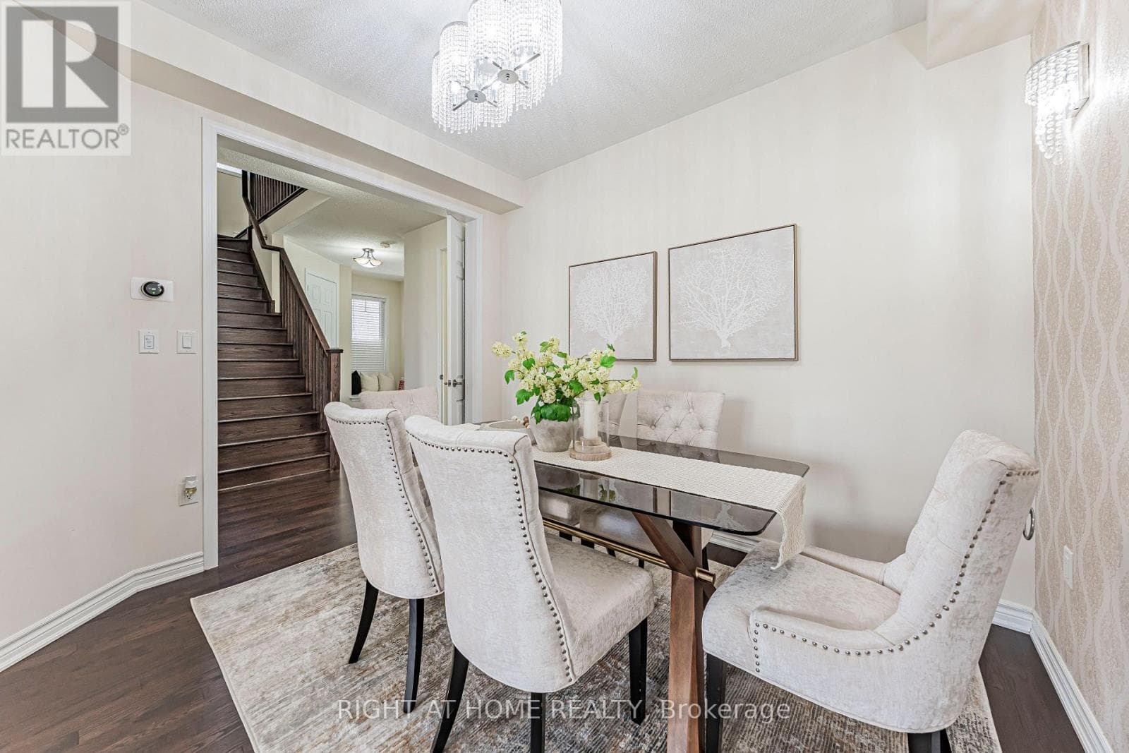 Photo of 1249 LEGER WAY