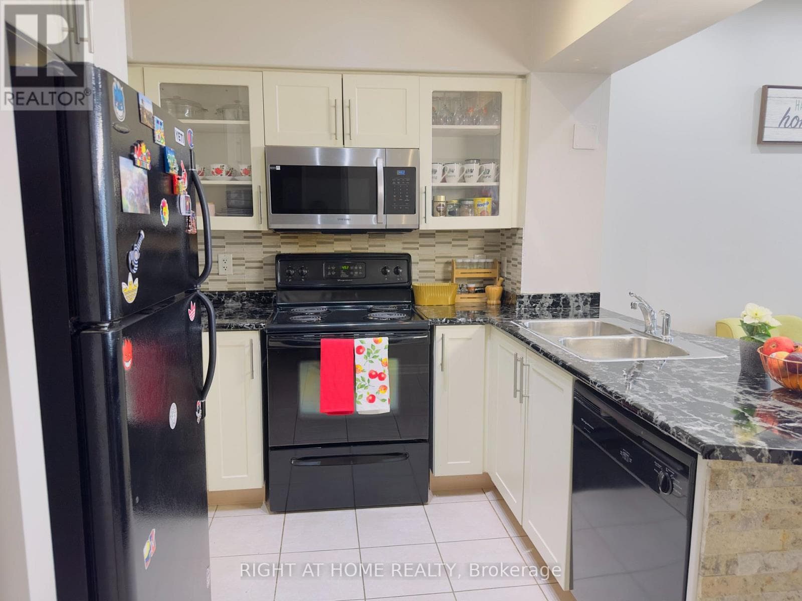 Photo of 2906 - 4090 LIVING ARTS DRIVE