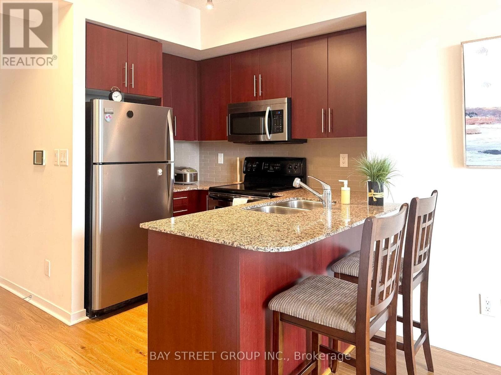 Photo of 4602 - 65 BREMNER BOULEVARD