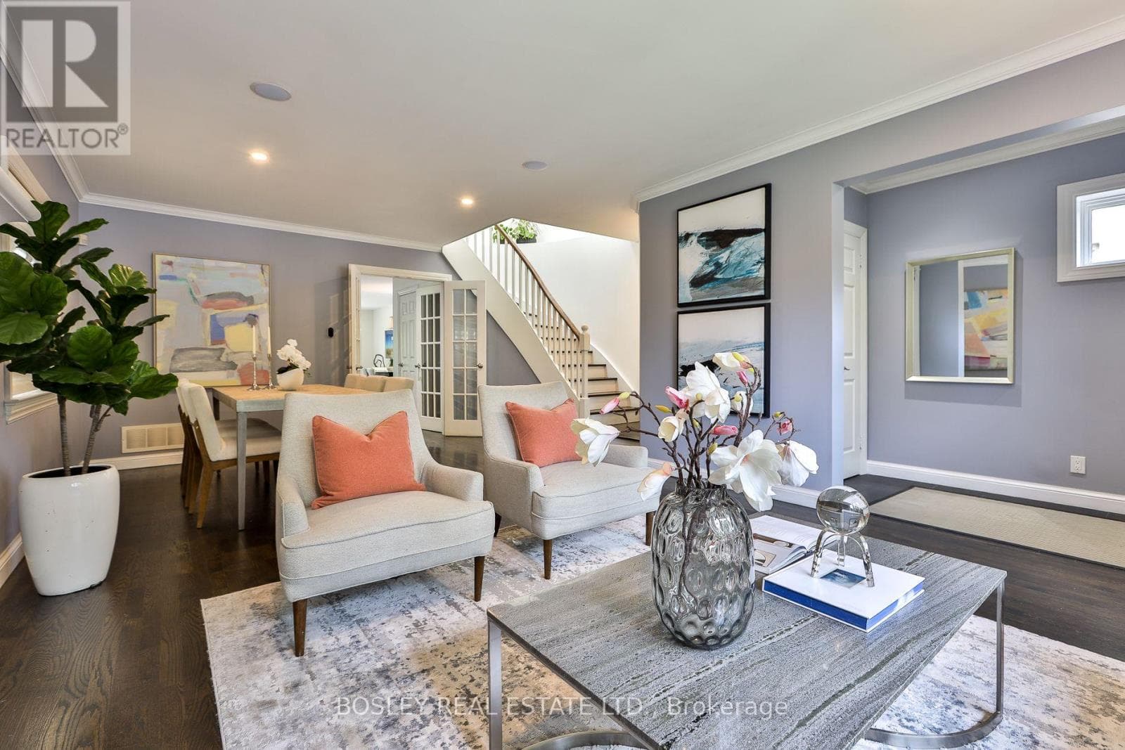 Photo of 27 CAMERON CRESCENT