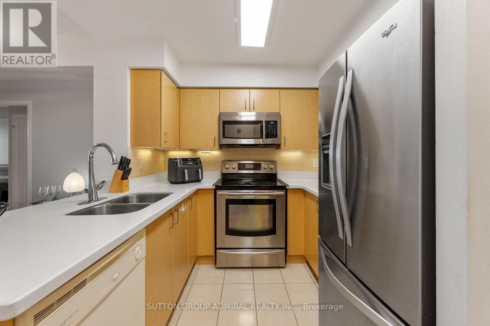 Photo of 3505 - 4968 YONGE STREET