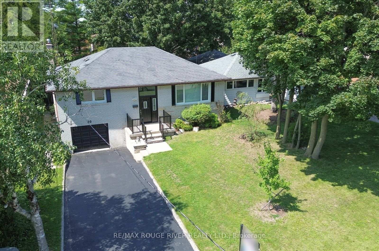 Photo of 30 SCARBORO AVENUE