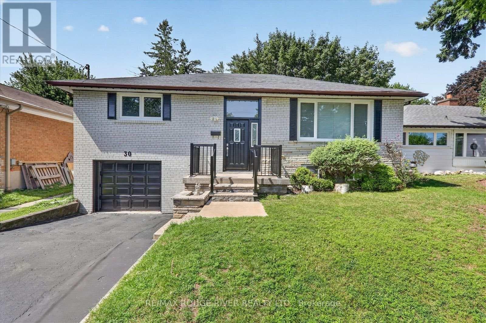 Photo of 30 SCARBORO AVENUE