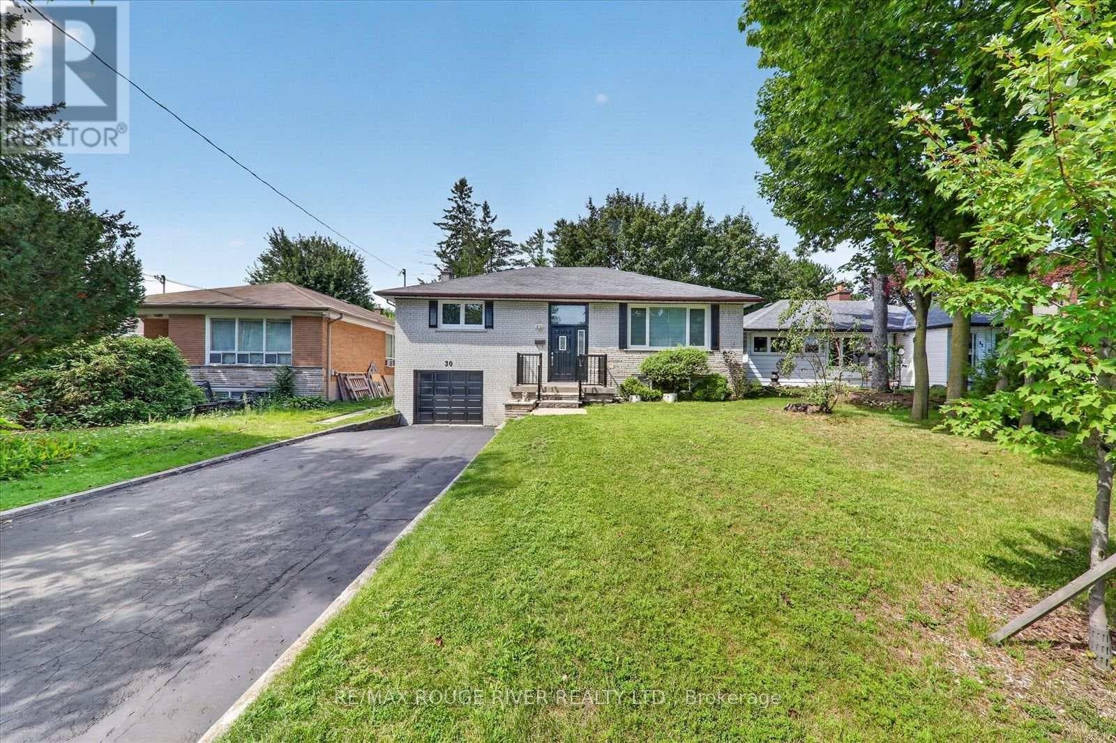 Photo of 30 SCARBORO AVENUE