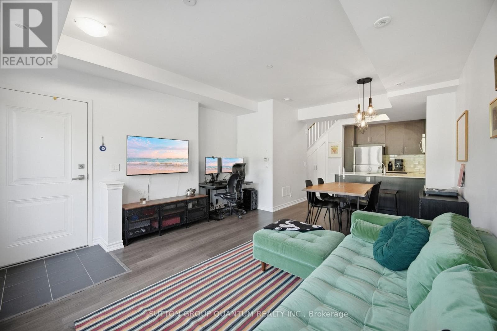 Photo of 5 - 145 LONG BRANCH AVENUE