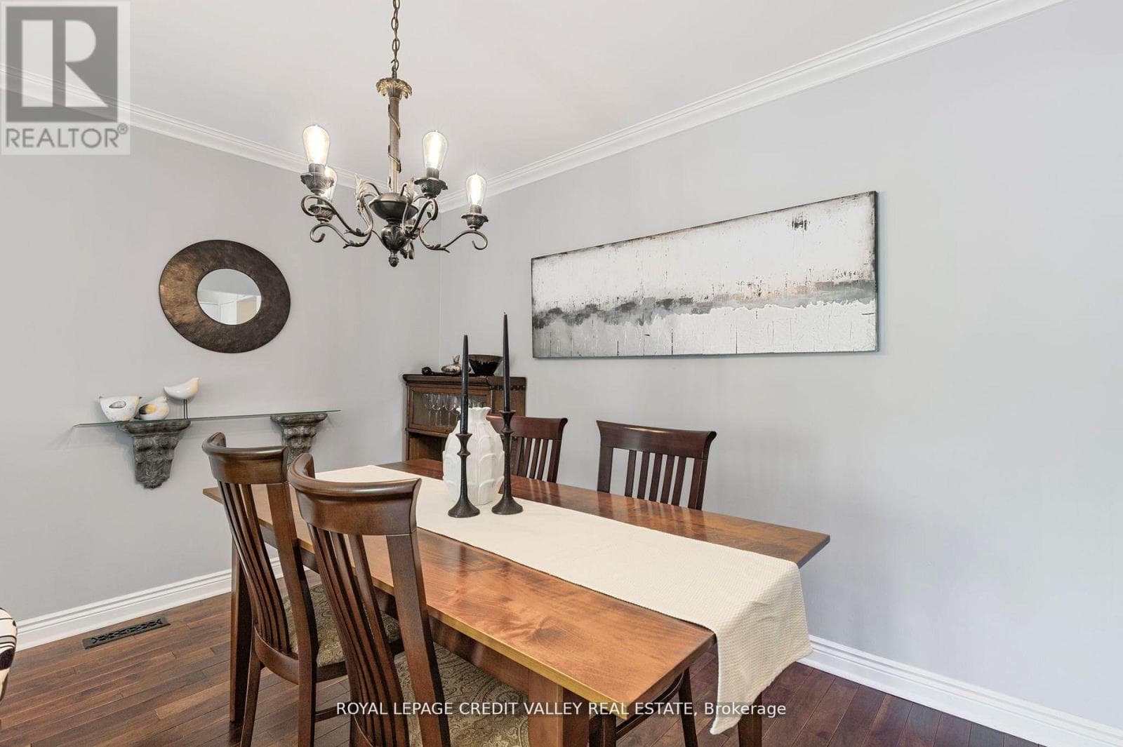 Photo of 24 LADORE DRIVE