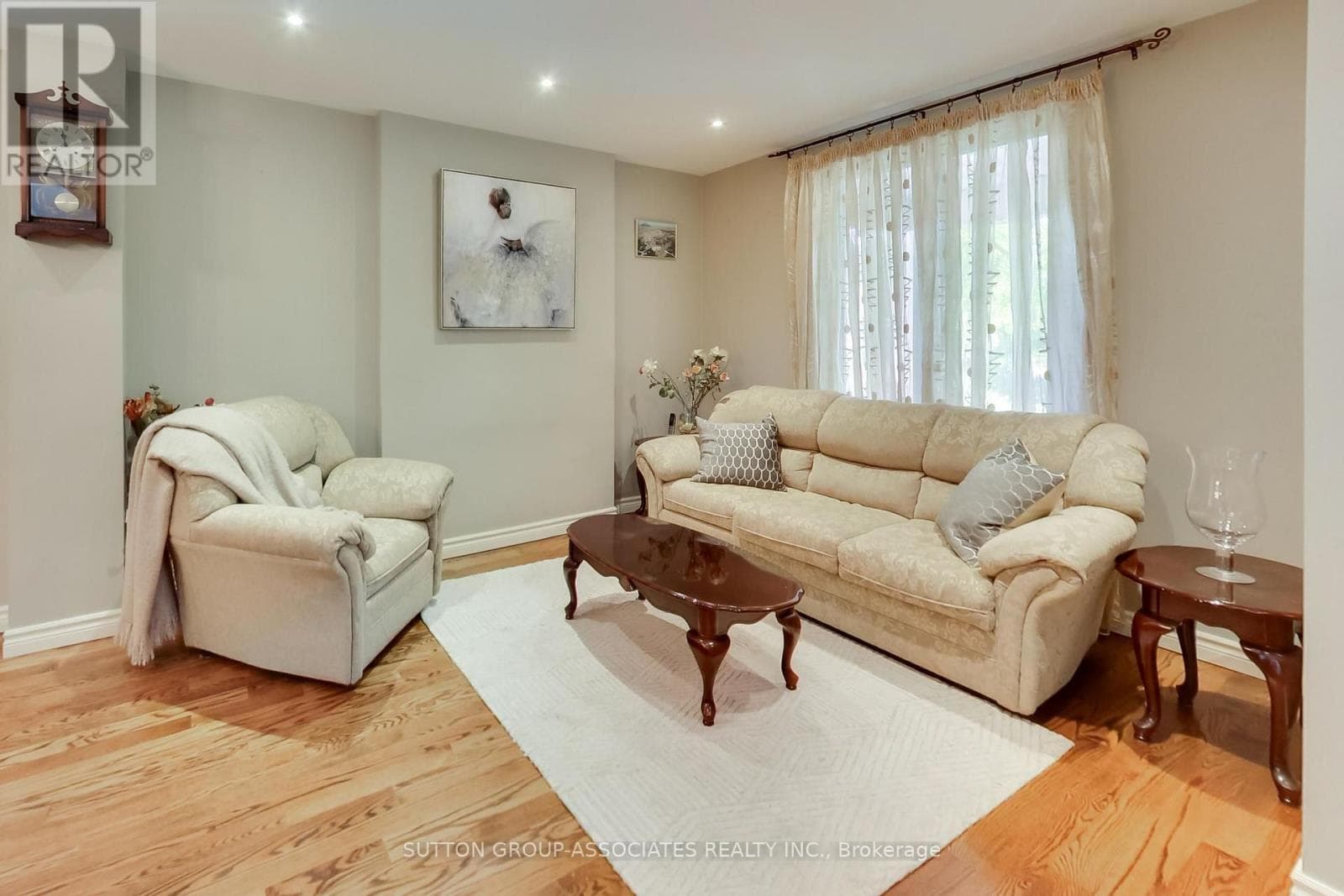 Photo of 82 HELENA AVENUE