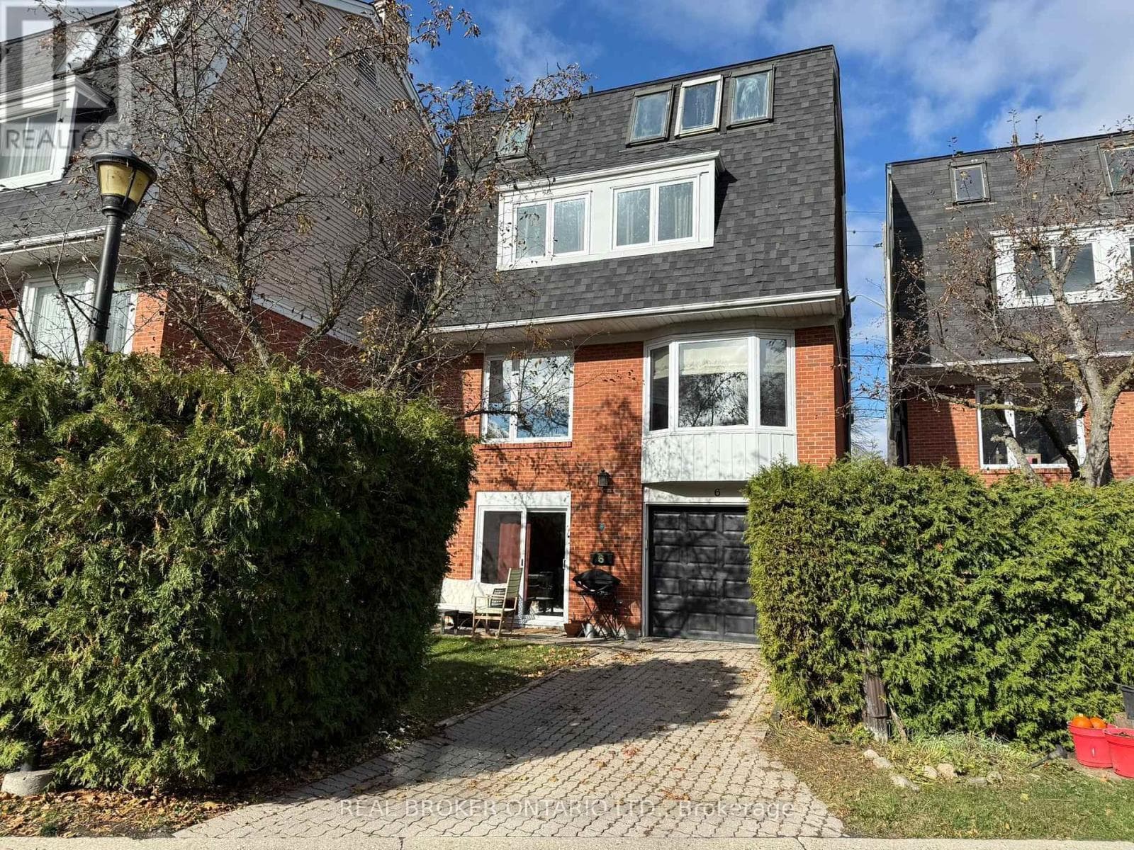 Photo of 6 - 45 BIRCHMOUNT ROAD