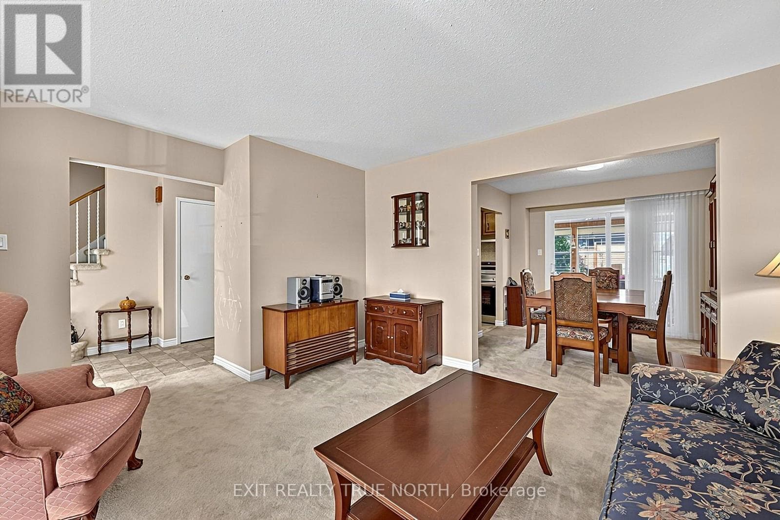 Photo of 2661 HOMELANDS DRIVE