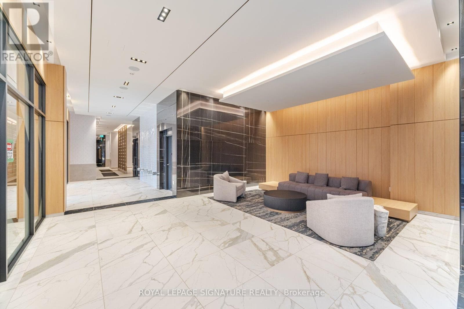 Photo of 1309 - 204 BURNHAMTHORPE ROAD E
