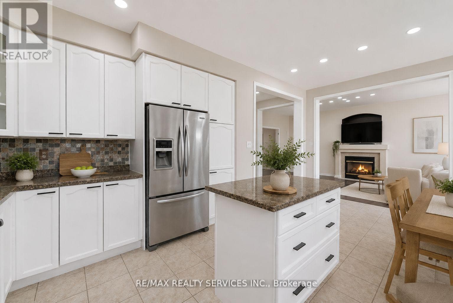 Photo of 3696 WATERFALL CRESCENT