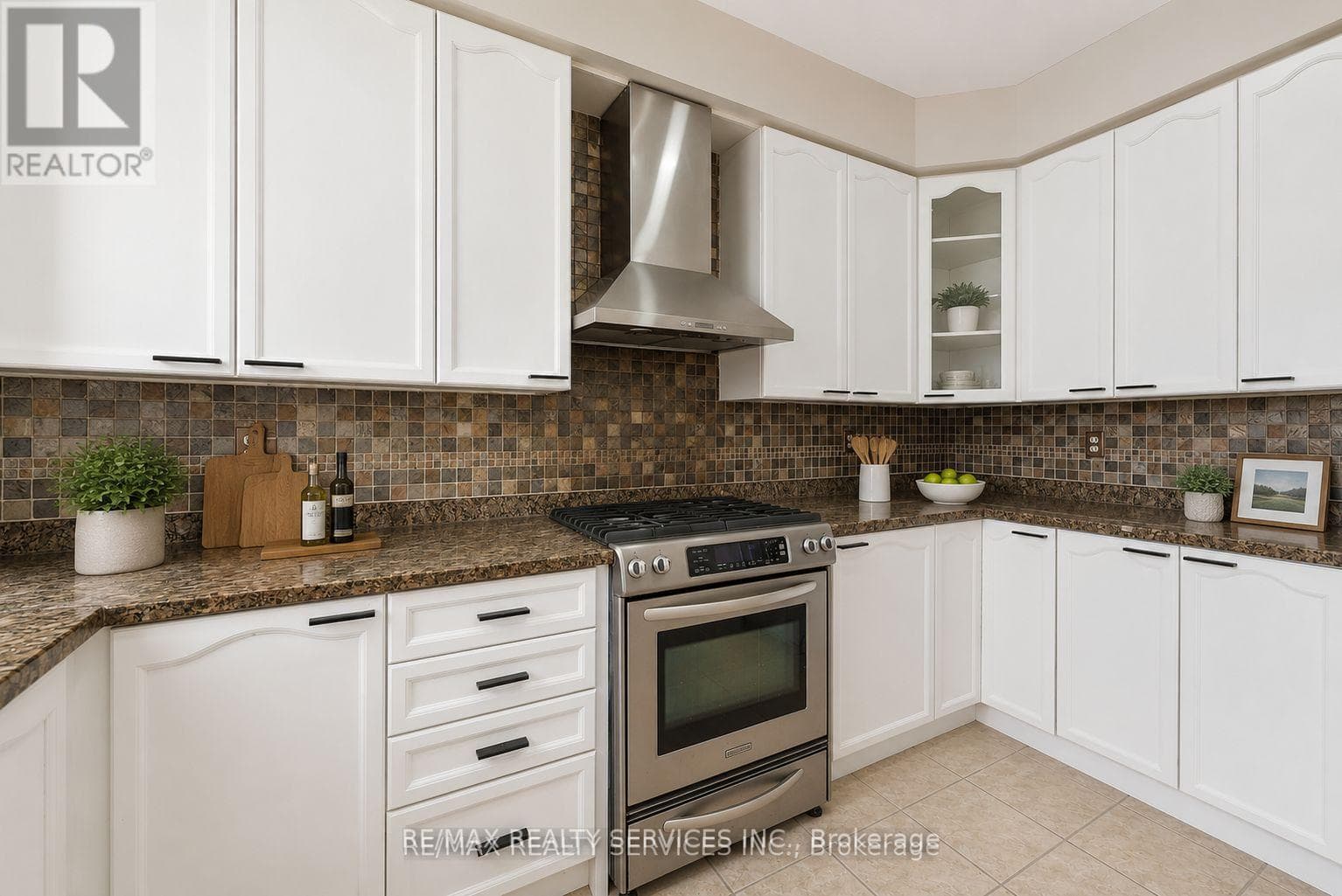Photo of 3696 WATERFALL CRESCENT