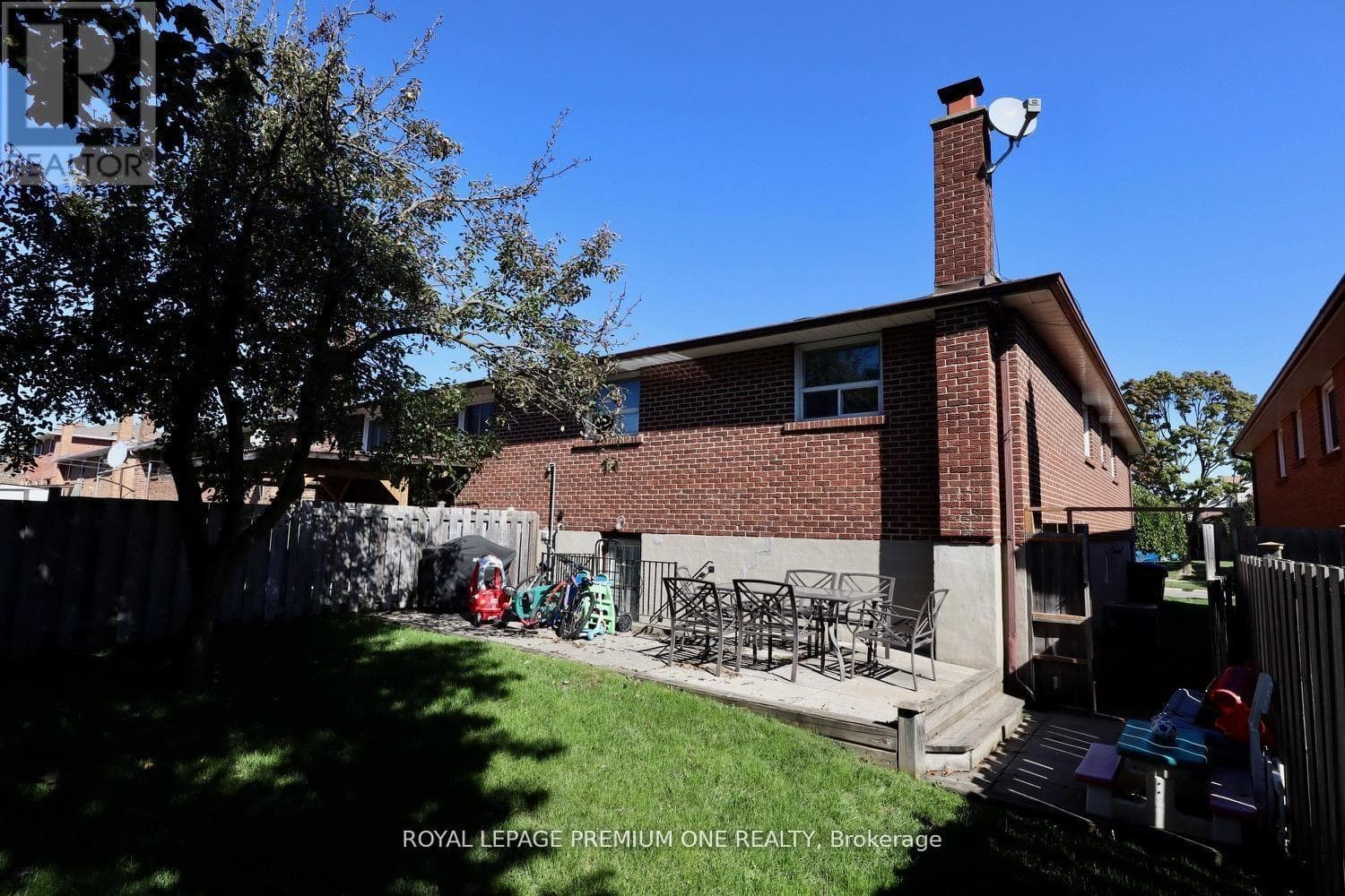 Photo of 26 ROYAL SALISBURY WAY