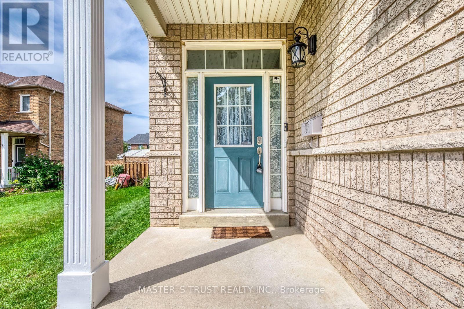 Photo of 797 KHAN CRESCENT