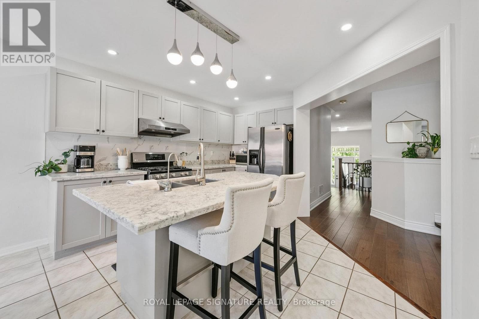 Photo of 3195 MUNSON CRESCENT