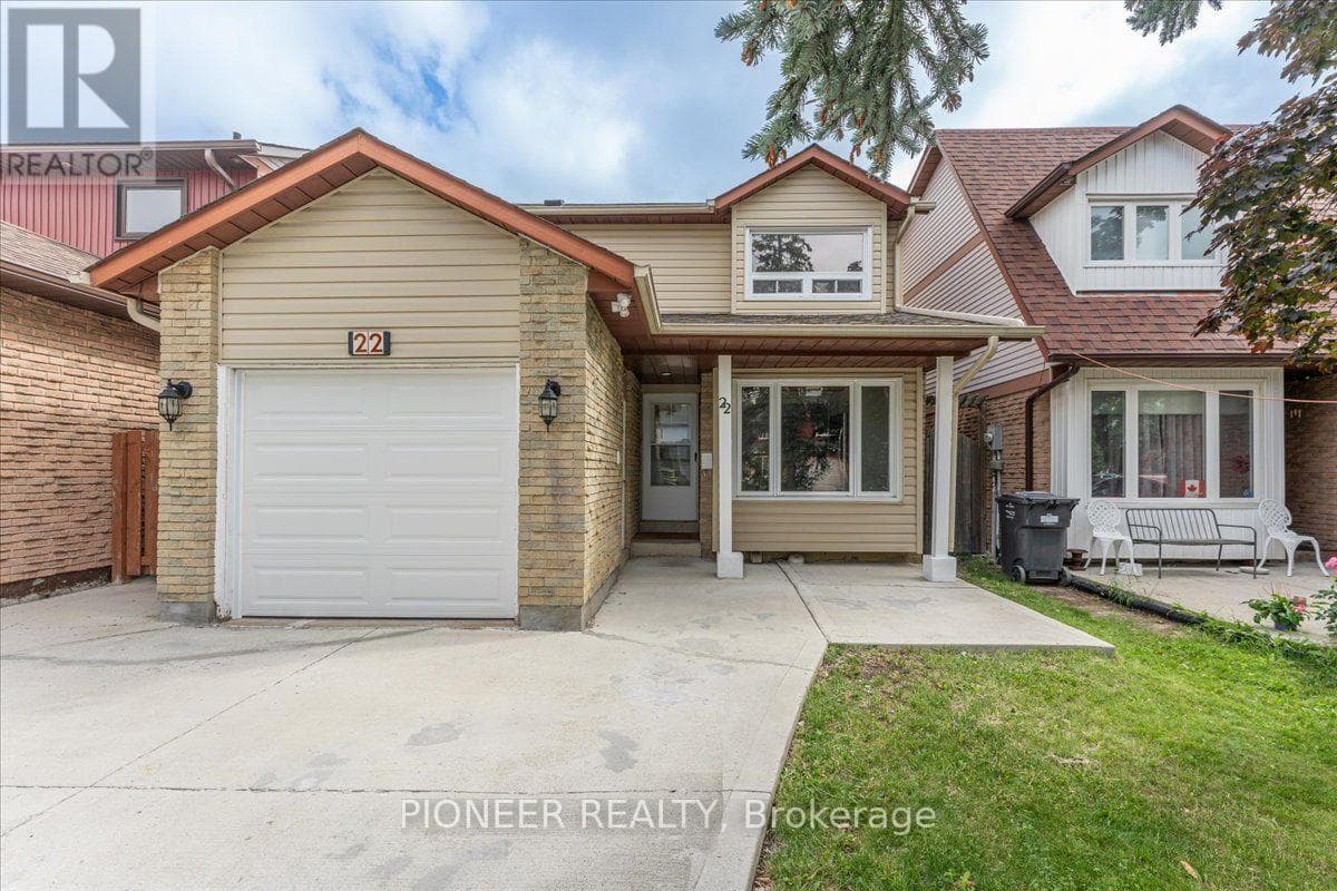 Photo of 22 WOLVERTON CRESCENT