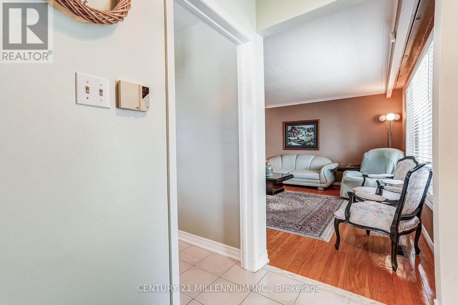 Photo of 239 DRIFTWOOD AVENUE