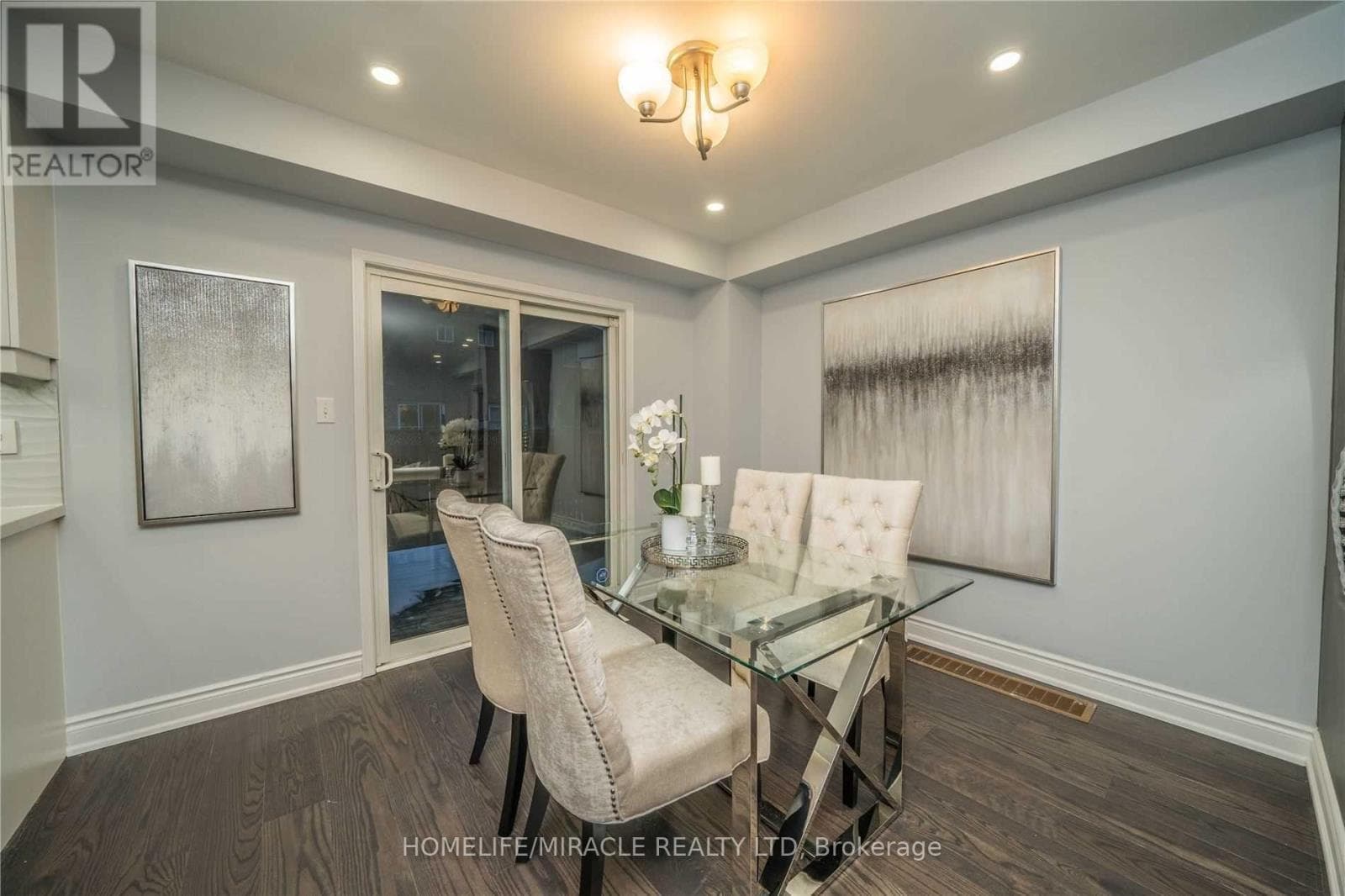 Photo of 40 TRUMPET VALLEY BOULEVARD